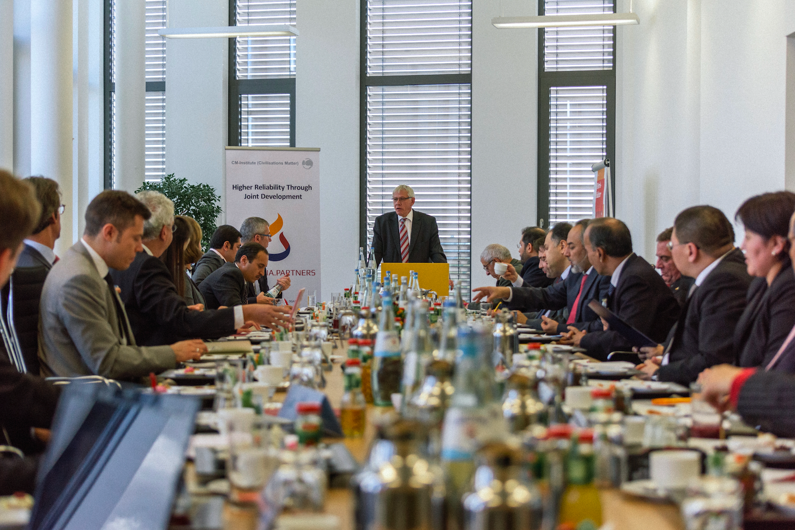 © CM-Institute (Civilisations Matter), Foto: Daniel Meyer, Euro-Asia.Partners in the future in the Civilisations Matter Foundation